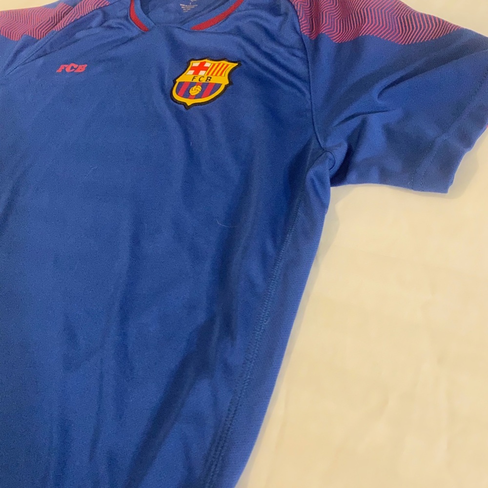 FC Barcelona Soccer Jersey Shirt Blue Large(42-44)